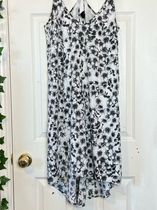 H & M Black & White Floral High Low Midi Dress size 8 - Picture 12 of 12